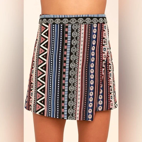 fab'rik Black & Multicolor Aztec Patterned Skirt - Picture 5 of 16